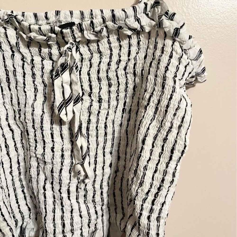 Striped Ruched Tanktop - Picture 2 of 3